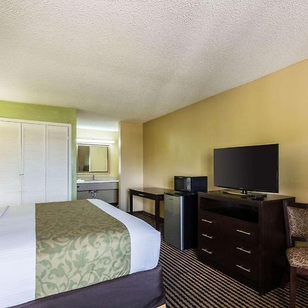 Rodeway Inn Alexandria Luaran gambar