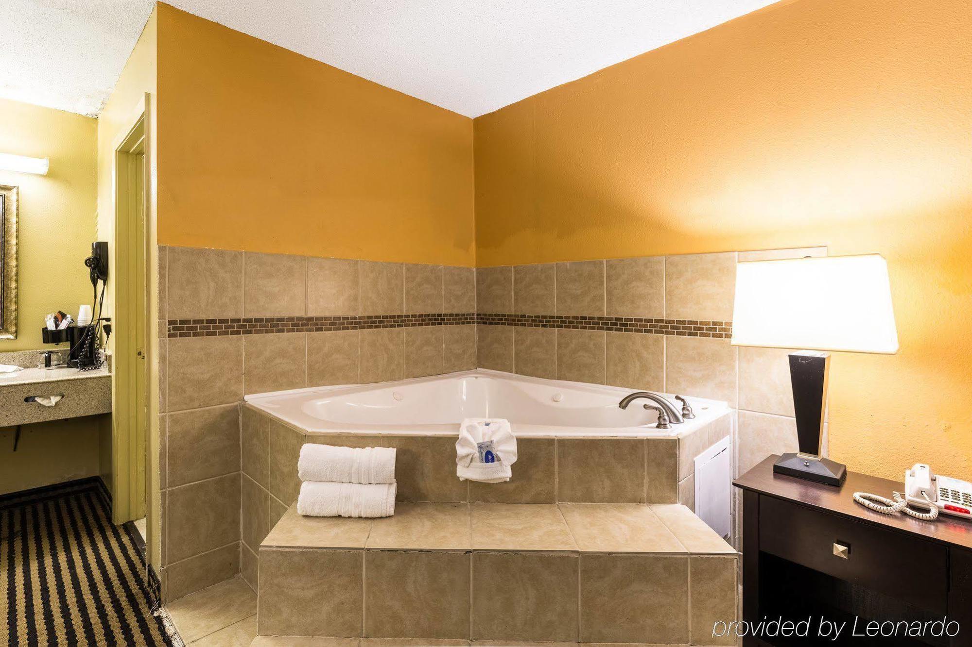 Rodeway Inn Alexandria Luaran gambar